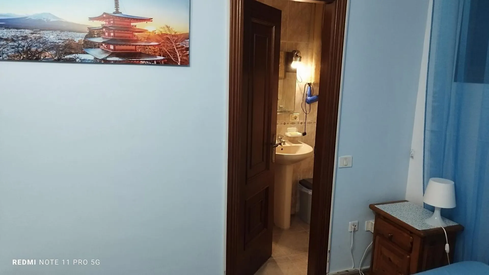 Los Cristianos Centro, Room With A Private Bathroom In Shared Apartment Arona  Séjour chez l'habitant Arona (Tenerife)